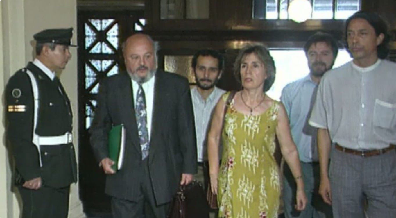 Presentación de querella contra Pinochet