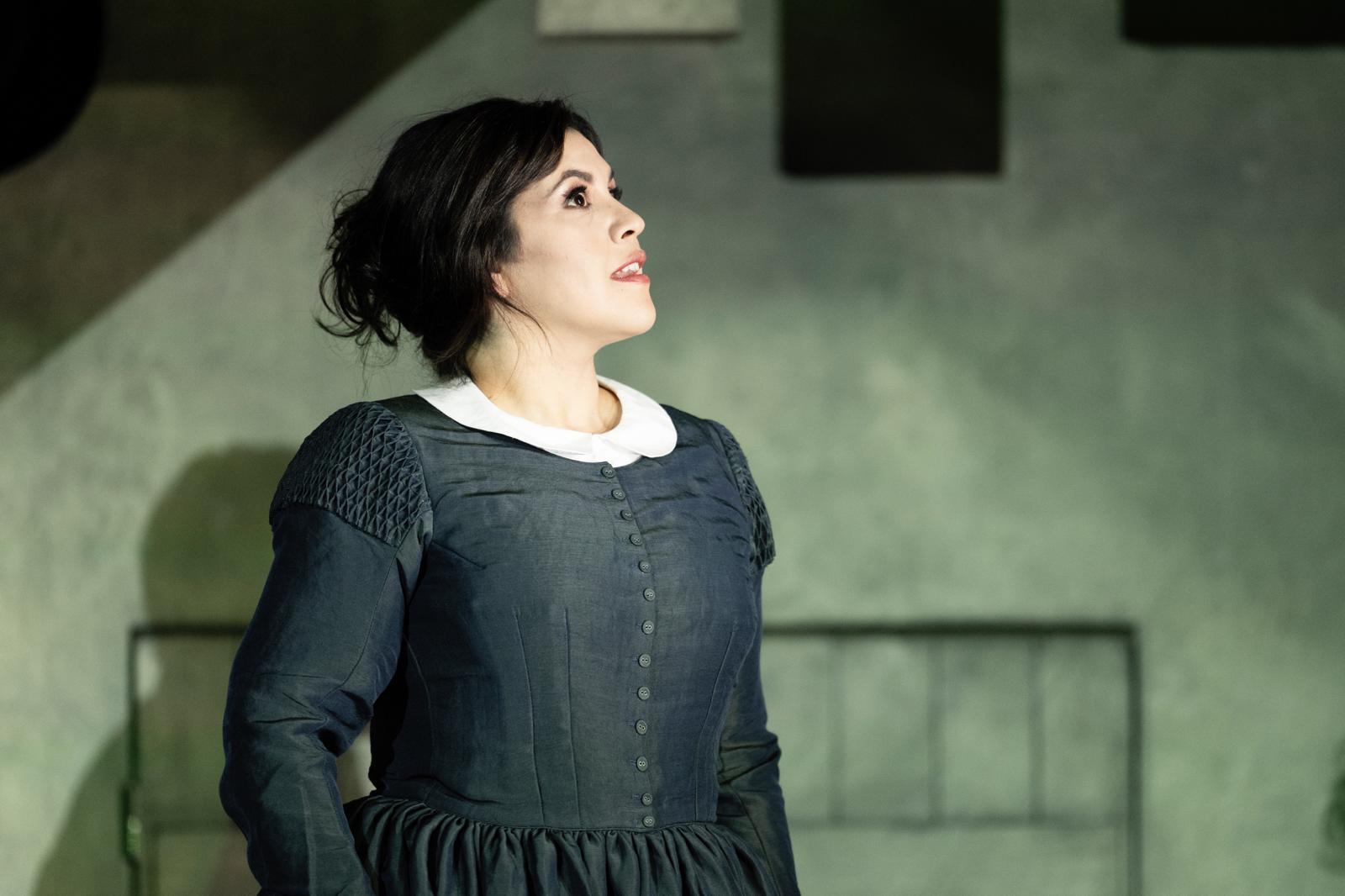 "El milagro de Andacollo": La historia de Yaritza Véliz, la soprano coquimbana que hoy brilla en el Royal Opera House