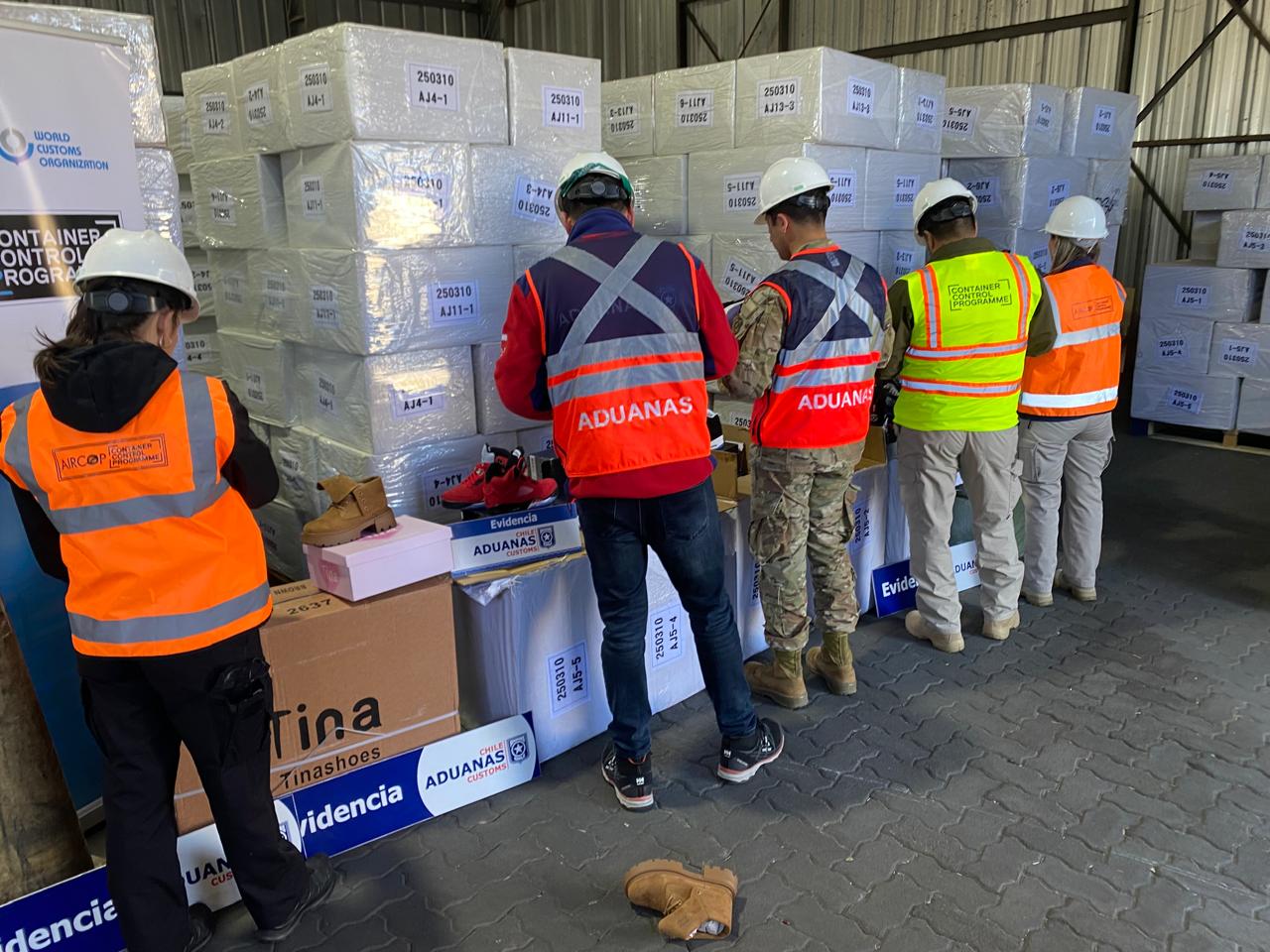 Decomisan casi 2 millones de dólares en productos falsificados en Puerto de San Antonio/Aduanas